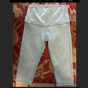 Mika mia high waisted Capri in aqua